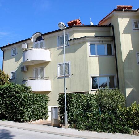 Studio Apartment Aniko Премантура Екстериор снимка